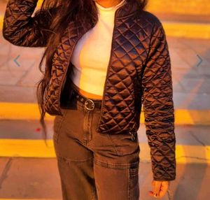 This jacket doesn't fit me Anymore.