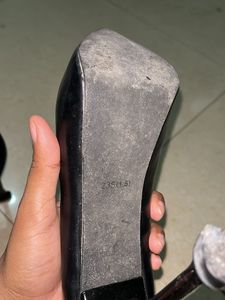 Ask Before Buy Black Leather Stellitos