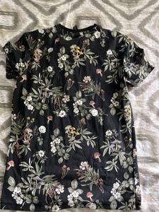 H&amp;M T Shirt