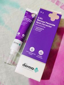 The Derma Co 2.5% Benzoyl Peroxide Spot Correcting Gel &amp; Face Wash Combo 💜