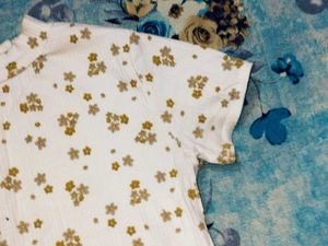 Floral Ribbed Mock Neck Tee