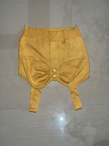 Crop Top With Hot Look