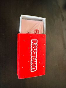Kissathon Cards