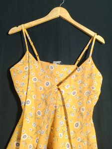 Faballey Yellow Floral Printed Western Top(women&#39;s)