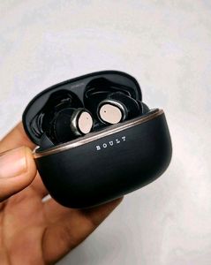 Boult Z40 Ultra ANC Tws Earbuds Brand New