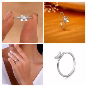 Giva 925 Silver Beautiful Orchid Ring