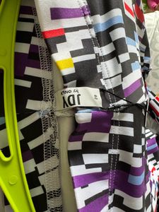 Combo JDY by ONLY  Graphic Print Legging + T-shirt