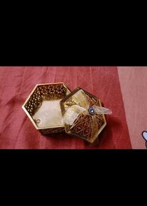 Classic Royal Accessories Box