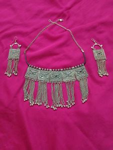 Silver Necklace & Earring Set