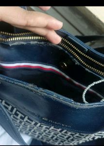 Tommy Hilfiger Katie Satchel