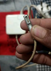 MacBook Charger - MagSafe