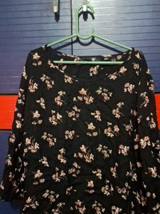 Cute Floral Top From Trends