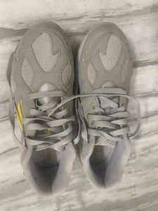 Reebok Classic Aztrek Grey &amp; Yellow Sneakers