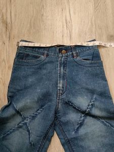 Ma2089 Sabrin bootcut jeans waist 28 inches