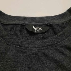 Max Cropped Top