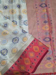 Floral Patterned Ikkat Saree