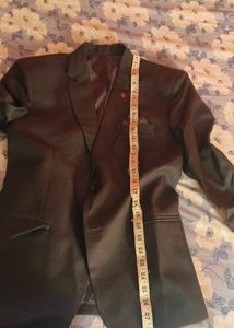 Stylish Men&#39;s Suit