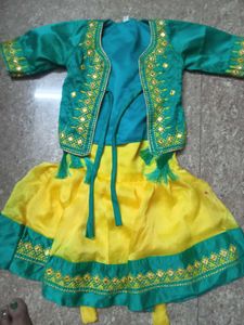 Kids Combo Dress,1to2years, Yellow Nail Oil Marks