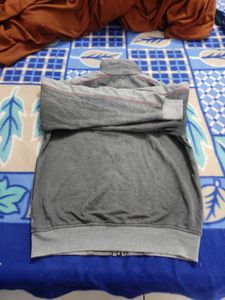 XL Men&#39;s Track Suit Upper