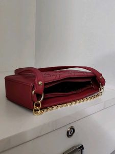 Classy Maroon Shoulder Bag With Gold Chain