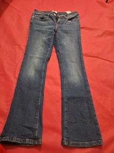 kareena kapoor style bootcut jeans