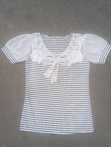 Beautiful Print Stylish Top With Cut Out + Lace