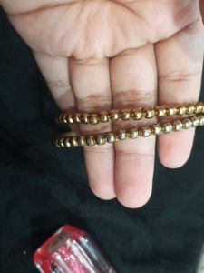 Elegant Gold Bangles - Set of 2