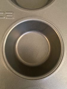 Muffin Tray With Paper Cups For Baking Jumbo Size