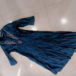 Avaasa Silk Anarkali Kurty