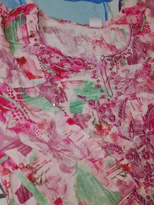 Floral Embellished Kurta