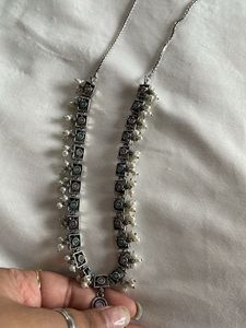 Oxidised Temple Set