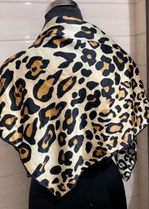 Made in turkey 🇹🇷 scarf animal print