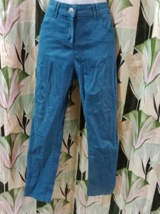 Vintage Top &amp; Blue Pants Set