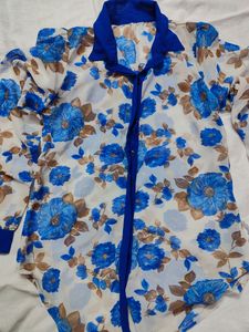 Blue Floral Print Shirt 💙