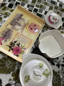 Dinnerware Set