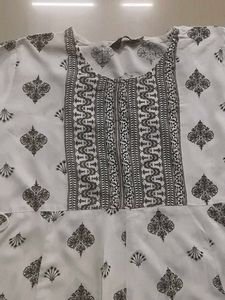 Elegant Printed Kurta