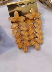 Elegant Yellow Flower Earrings
