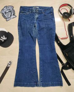 Express Flare Jeans
