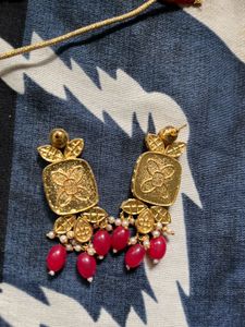 Red Kundan Necklace Set