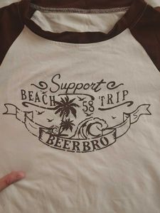 Urbanic Graphic crop Tee