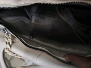 Elegant Tote Bag with Chain Detail super soft