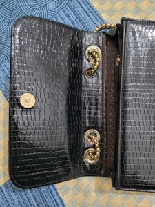 Chic Black Crossbody Bag