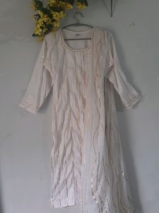 Beautiful Golden-white Kurta With FREE Chunni!!!!!