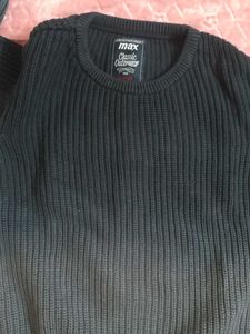 Boys sweater