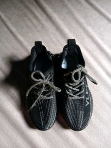 Adidas Yeezy YLPT-350 Dupes