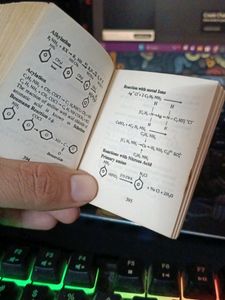 Pocket Chemestry Formula Book