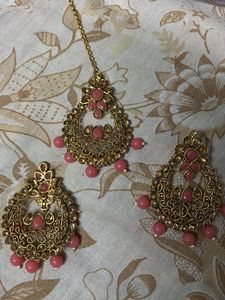 Earrings With Mangtikka