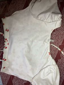 Floral Puff Sleeve Crop Top