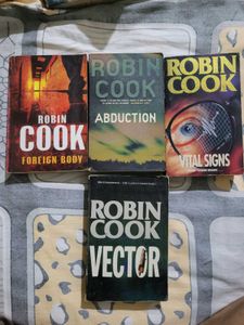Combo sets of Robin Cook books 📚