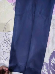 Men&#39;s Navy Blue Trousers